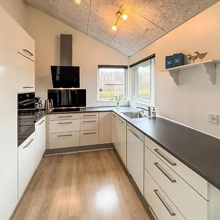 Semesterbostad Lovely In With Sauna