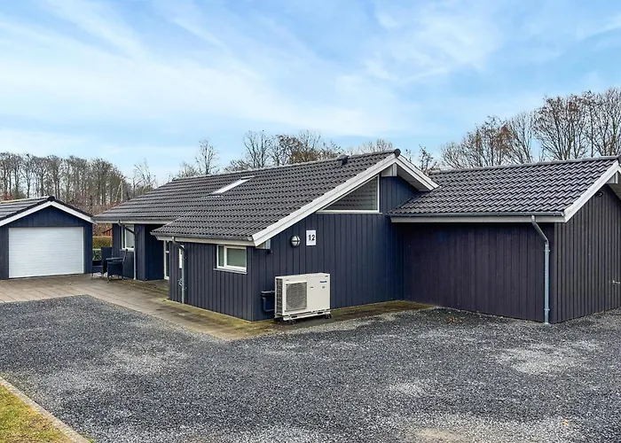 Lovely In With Sauna Holiday home *